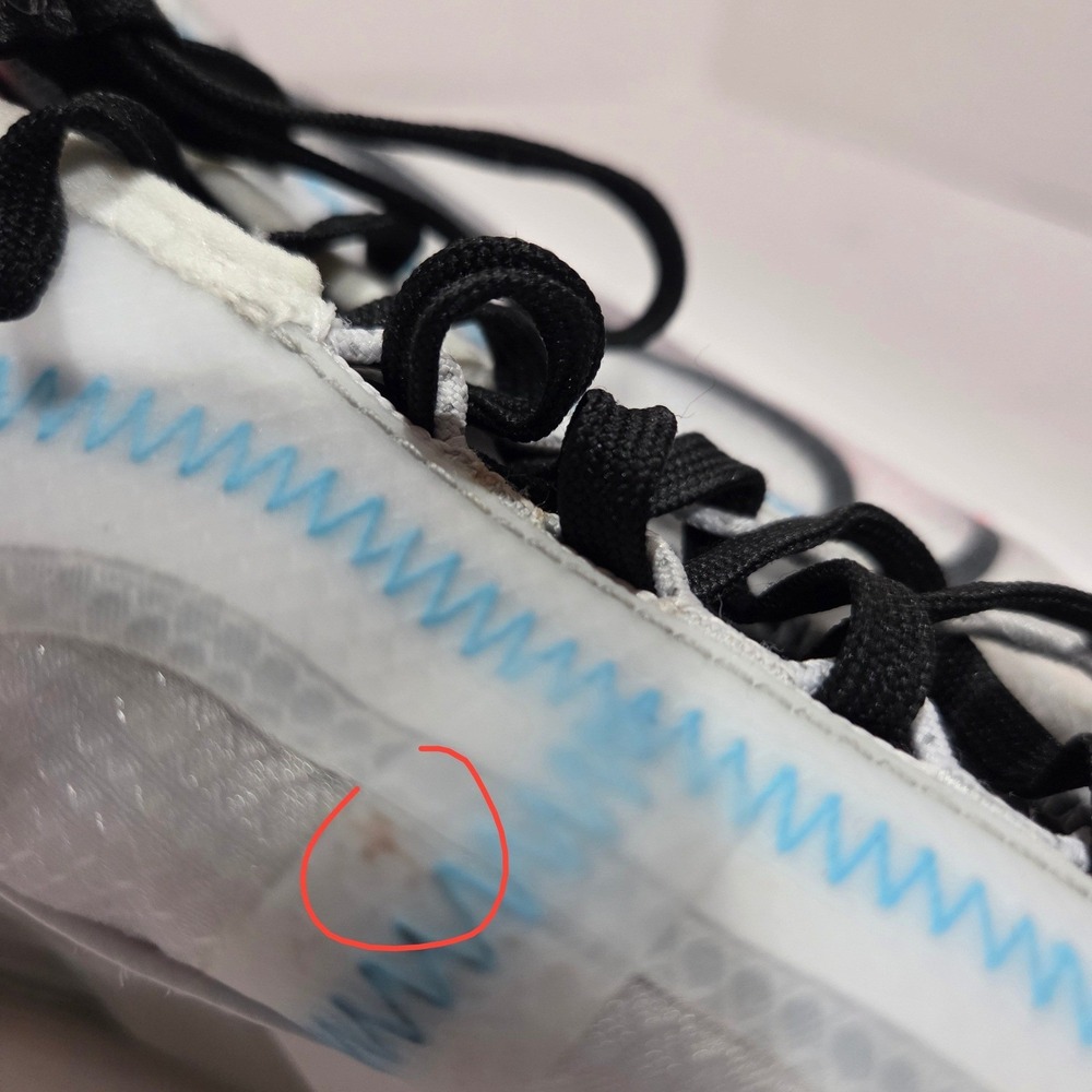 Nike Air Max 2090 Mens White Black Wolf Grey CT7695-100 Low Top Sneakers Size 12 - Picture 8 of 10